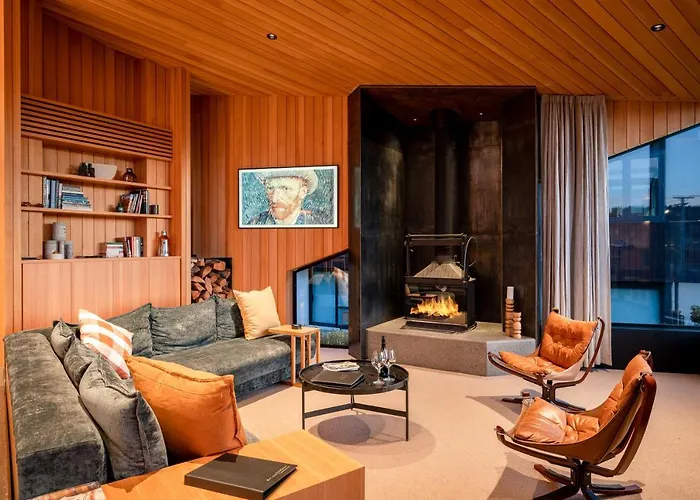 Hideaway On Warren By Sotheby's Luxury Homes *