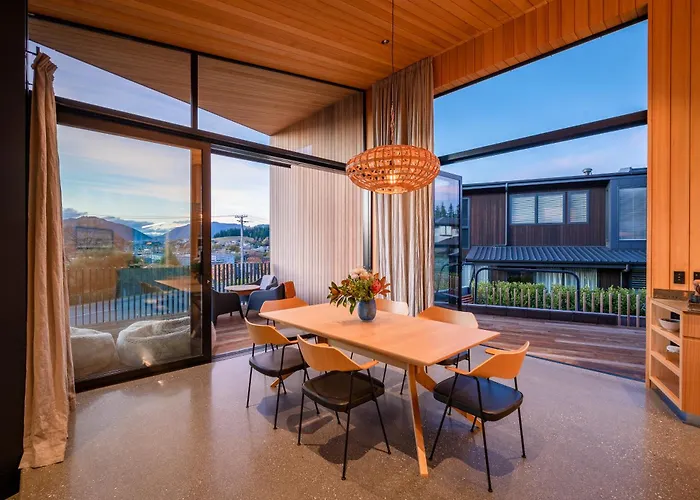 Hideaway On Warren By Sotheby's Luxury Homes Wanaka